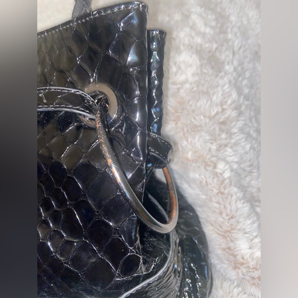 Big Buddha Black Patent Embossed Large Shoulder Bag EUC - Picture 8 of 10